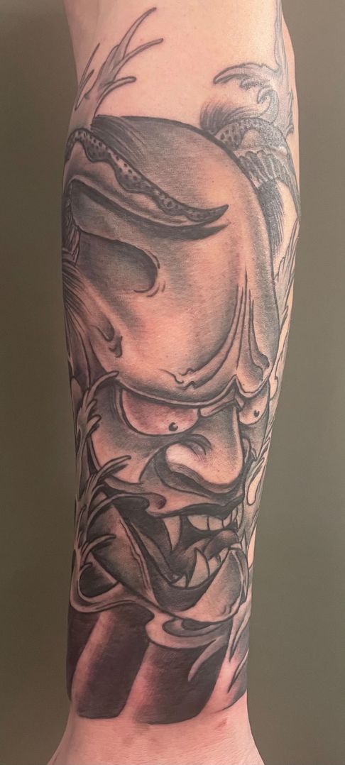Kaliber 45 | Tattoo Studio Wels