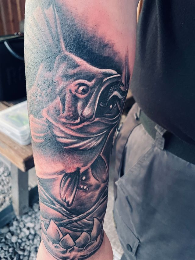 Kaliber 45 | Tattoo Studio Wels