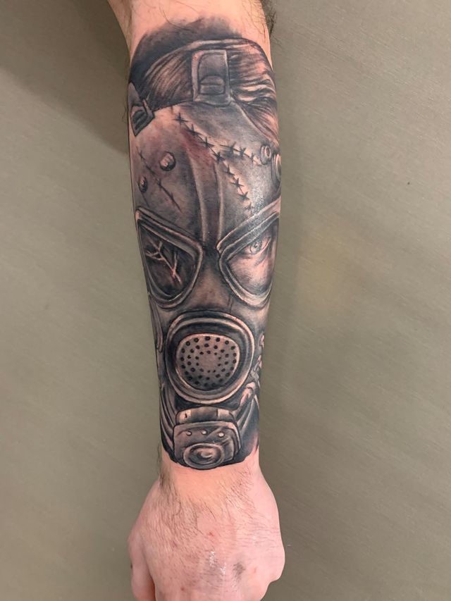 Kaliber 45 | Tattoo Studio Wels